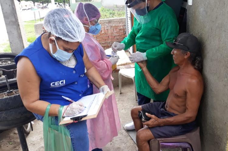 Secretaria de Saúde de Ipanguaçu realiza testagem para Covid em comerciantes