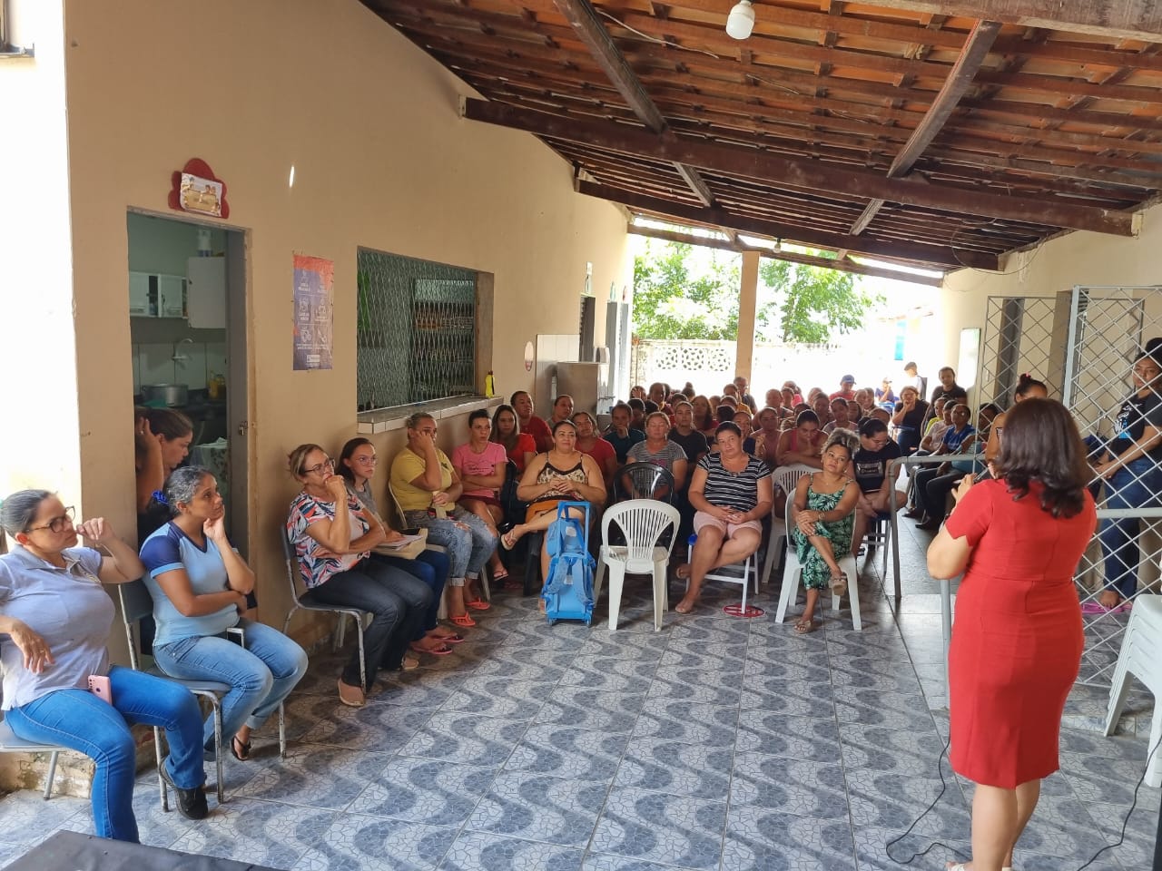 Educação e Assistência Social se reúne em Pataxó para troca de experiências